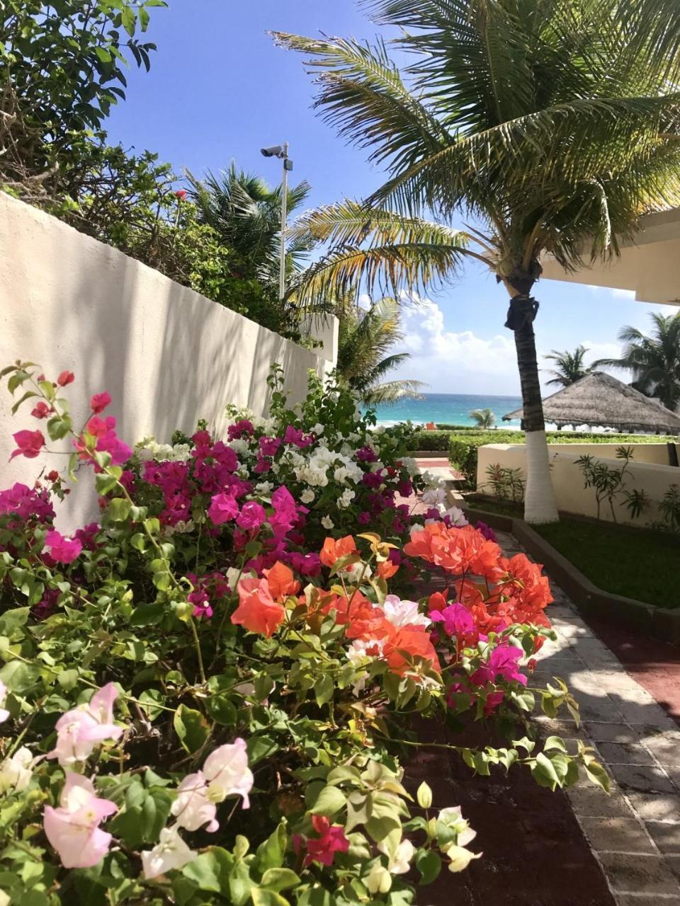 Cancun Beach Aparthotel Brisas Exteriér fotografie